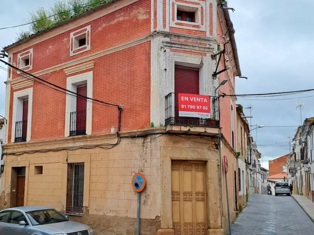 Casa en venta en Calle Patrón, 2, Garrovillas de Alconétar de 105.900 €